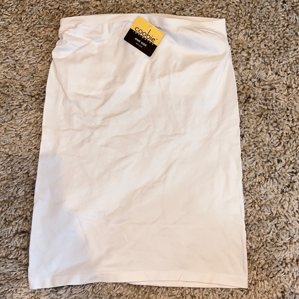 NWT Coobie one size strapless shapewear with built in bra - size - onesize - Picture 1 of 2